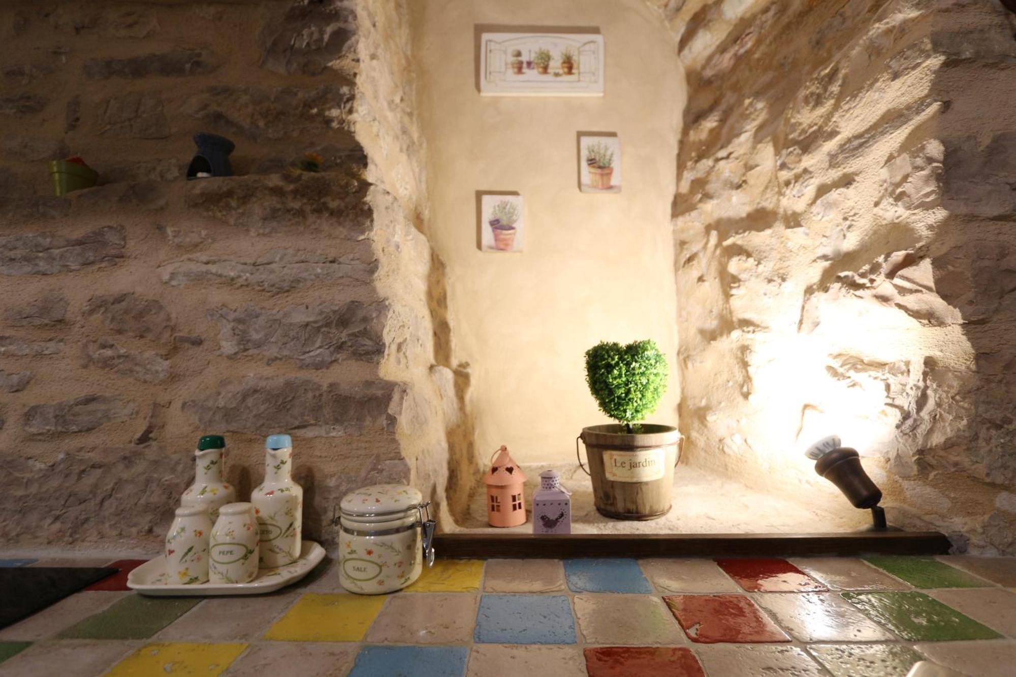 La Casina Colorata Hotel Assisi Exterior photo