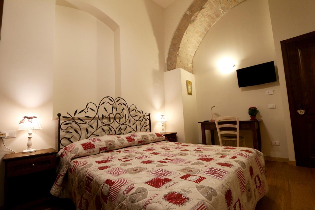 La Casina Colorata Hotel Assisi Exterior photo