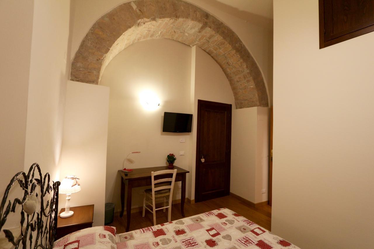 La Casina Colorata Hotel Assisi Exterior photo